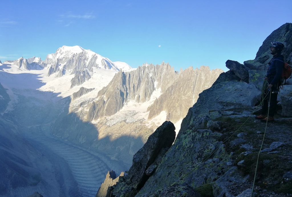 8 Kaboul aiguille du moine